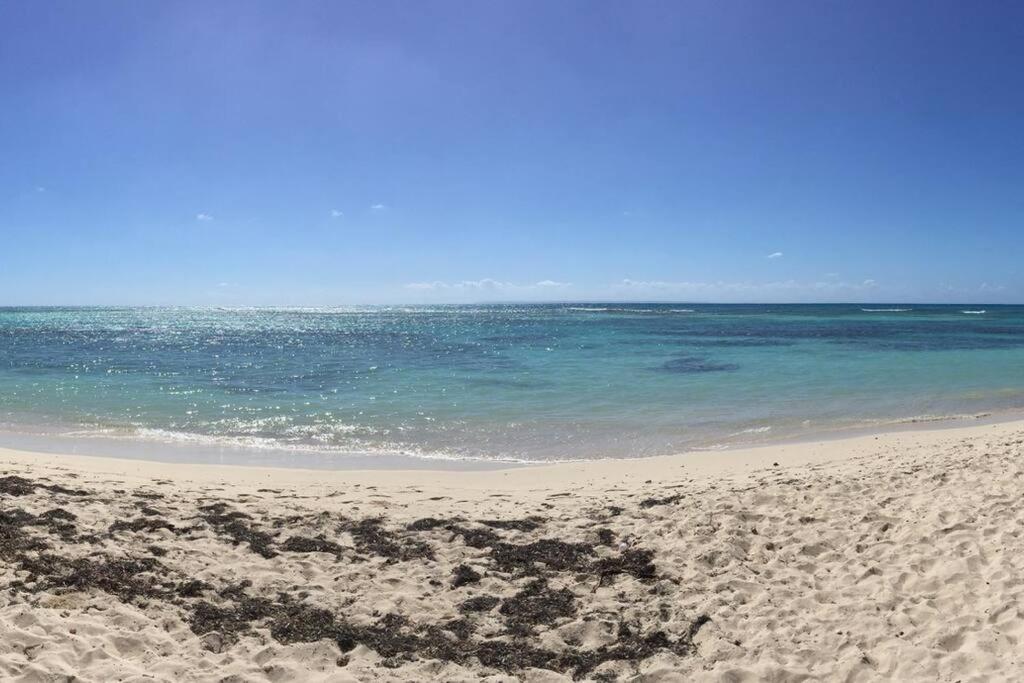 Villa Petite Terre A 50 Metres De La Plage Saint-Francois  Eksteriør bilde